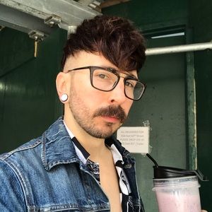 Meet your Posher, Jeffrey